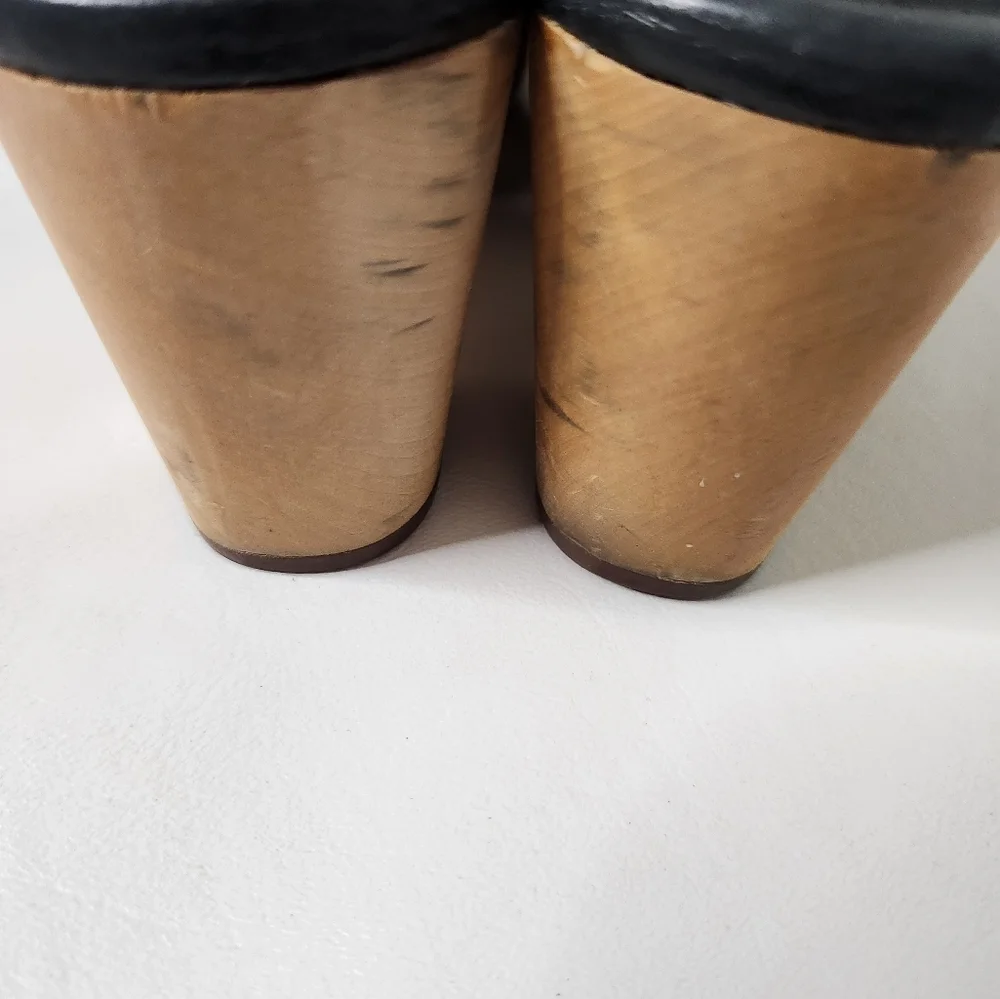 UGG Australia Abbie Suede Sherpa Studded Clogs - Picture 4 of 7